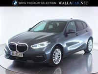 Usado BMW 118 Comfort Edition 136 CV (100 kW) 2021 Gris Utilitario