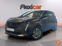 Usado Peugeot 5008 Active 136 CV (100 kW) 2024 Gris SUV
