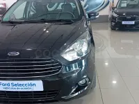 Usado Ford Ka Plus Ultimate 85 CV (62 kW) 2017 Negro Utilitario