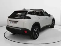 Usado Peugeot 2008 Allure 102 CV (75 kW) 2024 Blanco SUV