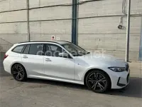 Usado BMW 330 Comfort Edition 245 CV (180 kW) 2025 Blanco Familiar