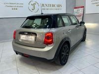 Usado Mini Cooper 136 CV (100 kW) 2018 Gris / plata Utilitario