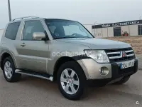 Usado Mitsubishi Montero 170 CV (125 kW) 2007 Beige SUV