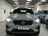 Begagnad Volvo XC40 Core 163 HK (119 kW) 2024 Grå SUV