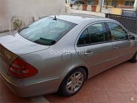 Usado Mercedes E220 Elegance 150 CV (110 kW) 2007 Gris / plata Berlina