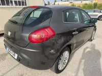 Usado Fiat Bravo Dynamic 120 CV (88 kW) 2008 Gris / plata Utilitario