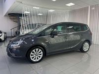 Usado Opel Zafira Eco 131 CV (96 kW) 2015 Gris Monovolumen