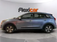 Usado Kia Niro 141 CV (103 kW) 2022 Azul SUV