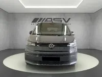 Usado VW Multivan Style 150 CV (110 kW) 2025 Gris / plata Monovolumen