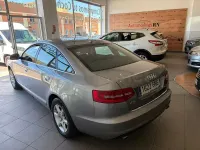 Usado Audi A6 170 CV (125 kW) 2010 Azul Berlina