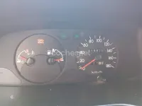 Usado Hyundai H-1 140 CV (102 kW) 2003 Gris / plata Monovolumen