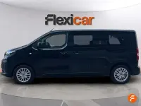 Begagnad Peugeot Traveller Business-Line 180 HK (132 kW) 2024 Svart Minibuss