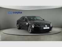 Usado VW Arteon Elegance 150 CV (110 kW) 2019 Gris / plata Berlina