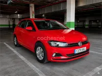 Usado VW Polo Edition 75 CV (55 kW) 2018 Rojo Utilitario