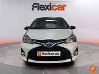 Usado Toyota Yaris Hybrid Active 100 CV (73 kW) 2016 Gris Berlina