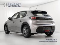 Usado Peugeot e-208 Allure 100 kW (136 CV) 2023 Gris Utilitario