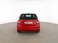 Usado Skoda Fabia Ambition 95 CV (69 kW) 2019 Rojo Utilitario