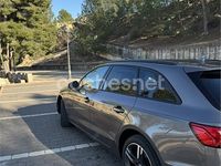 Usado Audi A4 Advanced Plus 136 CV (100 kW) 2019 Gris / plata Familiar