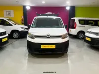 Usado Citroën Berlingo Feel 100 CV (73 kW) 2020 Blanco Monovolumen