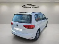 Usado VW Touran Business 116 CV (85 kW) 2020 Blanco Monovolumen