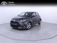 Usado Toyota Yaris Hybrid Active 116 CV (85 kW) 2025 Gris / plata Berlina