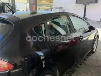 Usado Seat Leon Reference 105 CV (77 kW) 2006 Negro Utilitario