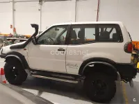 Usado Nissan Terrano Comfort 125 CV (91 kW) 2005 Blanco SUV