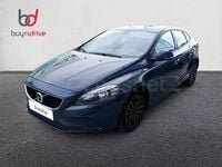 Usado Volvo V40 Momentum 120 HP (88 kW) 2017 Azul Sedan