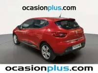 Usado Renault Clio GrandTour Dynamique 90 CV (66 kW) 2014 Rojo Familiar