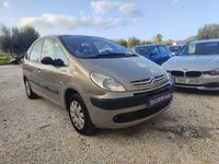Usado Citroën Xsara Picasso 92 CV (67 kW) 2006 Beige Monovolumen