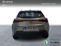 Usado Lexus UX Business Edition 184 CV (135 kW) 2022 Gris / plata SUV
