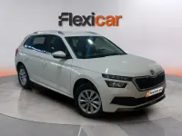 Usado Skoda Kamiq Selection 116 CV (85 kW) 2024 Blanco SUV