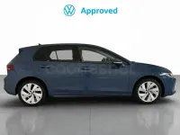 Usado VW Golf VIII 115 CV (84 kW) 2025 Azul Berlina