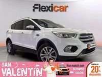 Usado Ford Kuga Trend 120 CV (88 kW) 2019 Blanco SUV