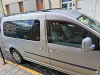 Usado VW Caddy Maxi Trendline 102 CV (75 kW) 2013 Gris / plata Monovolumen
