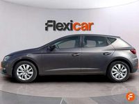 Usado Seat Leon ST Reference 110 CV (80 kW) 2017 Gris Familiar