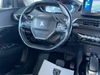 Usado Peugeot 3008 Allure 225 CV (165 kW) 2022 Negro SUV