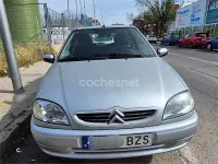 Usado Citroën Saxo 75 CV (55 kW) 2002 Gris / plata Utilitario