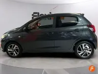 Usado Peugeot 108 Active 72 CV (52 kW) 2018 Azul