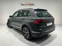 Usado VW Tiguan Life 150 CV (110 kW) 2022 Gris SUV