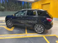 Usado Nissan Qashqai Premium Edition 140 CV (102 kW) 2012 Negro SUV