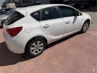 Usado Opel Astra Business 110 CV (80 kW) 2016 Blanco Berlina