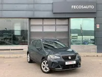 Usado Seat Arona FR 150 CV (110 kW) 2025 Gris / plata SUV