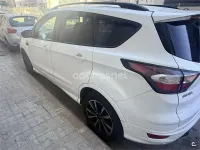 Usado Ford Kuga ST-Line 120 CV (88 kW) 2016 Blanco SUV