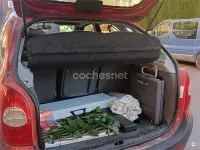 Usado Citroën Xsara Picasso 92 CV (67 kW) 2006 Granate Monovolumen