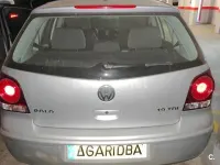 Usado VW Polo Advance 100 CV (73 kW) 2006 Gris / plata Utilitario