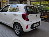 Usado Kia Picanto Plus 67 CV (49 kW) 2018 Blanco Utilitario