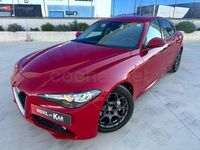 Usado Alfa Romeo Giulia 136 CV (100 kW) 2018 Rojo Berlina
