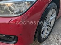 Usado BMW 320 Sport Line 184 CV (135 kW) 2012 Rojo Berlina