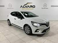 Usado Renault Clio V Business 100 CV (73 kW) 2022 Blanco Berlina